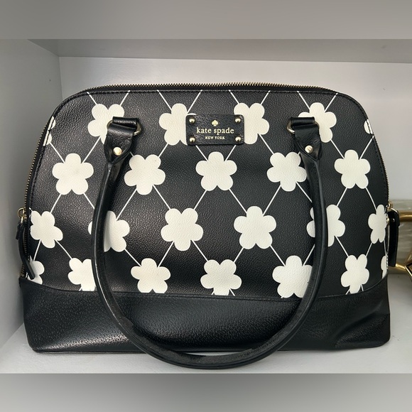 kate spade Handbags - kate spade Black & White Floral Handbag